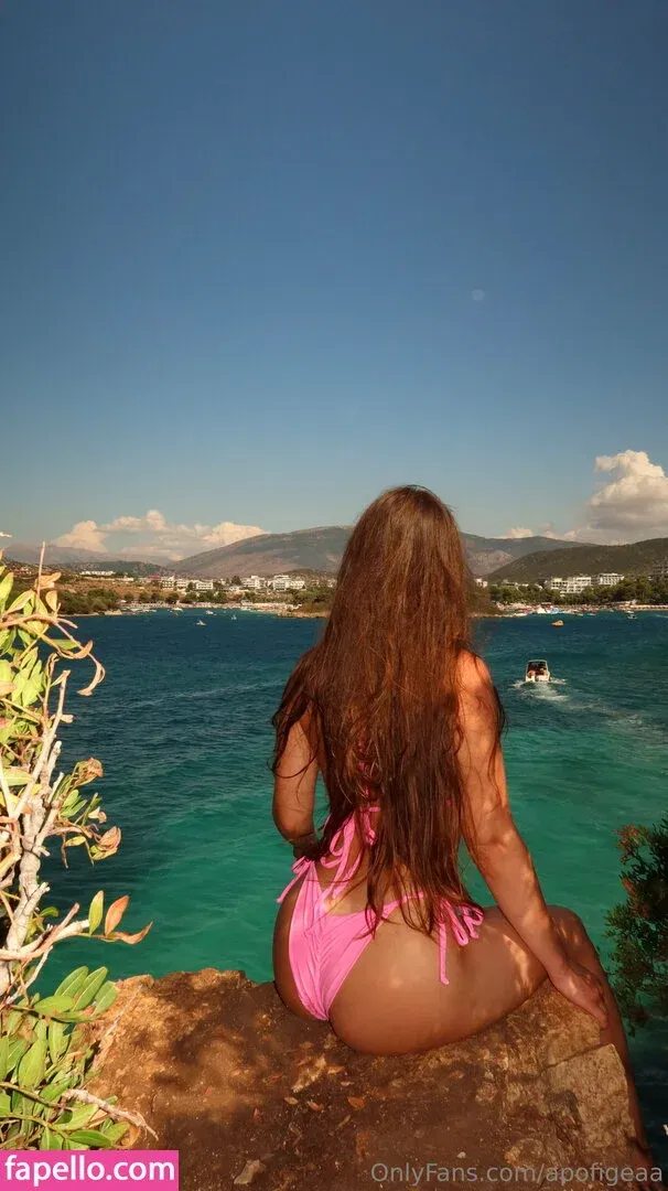 Apofigeaa Onlyfans Photo Gallery 