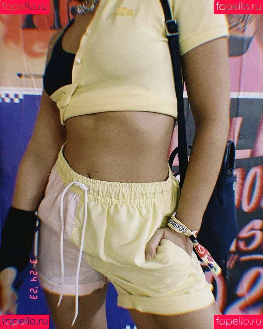 Ana Hikari Onlyfans Photo Gallery 