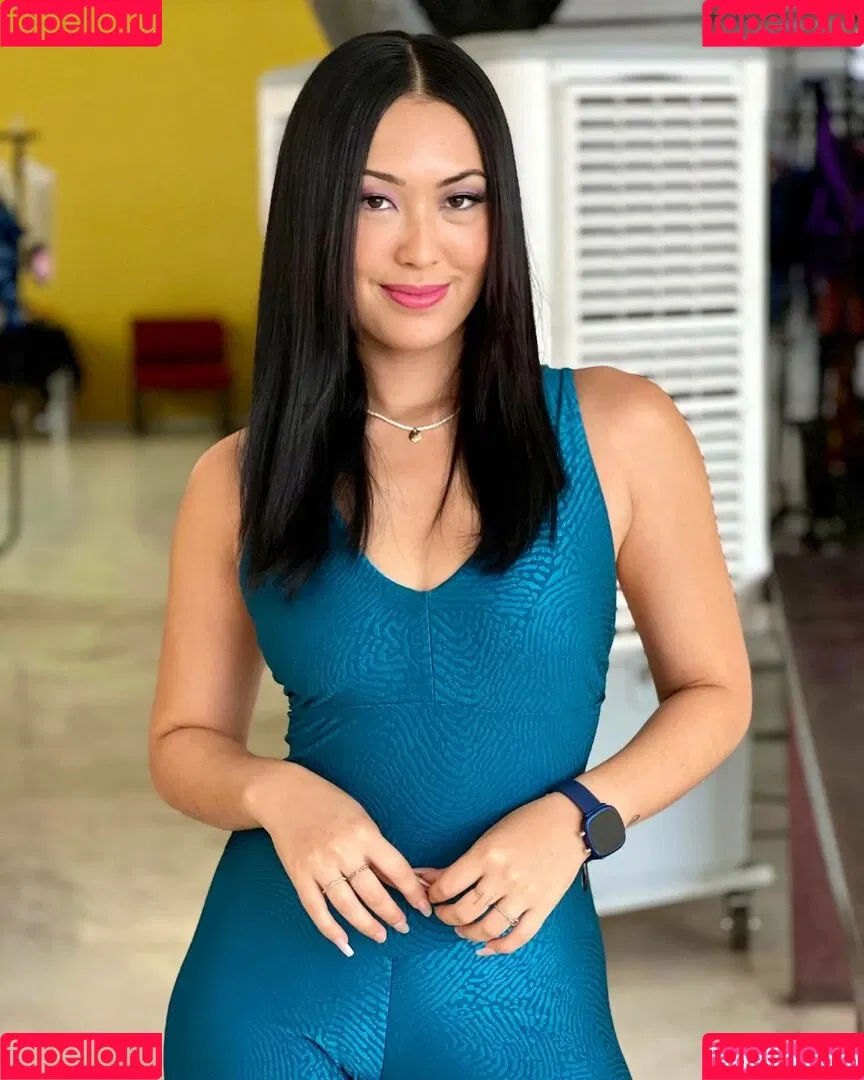 Ana Hikari Onlyfans Photo Gallery 
