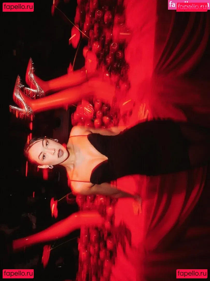 Ana Hikari Onlyfans Photo Gallery 