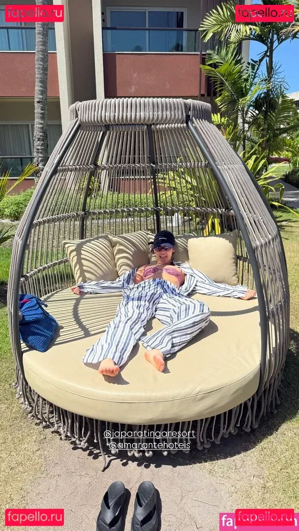 Ana Hikari Onlyfans Photo Gallery 