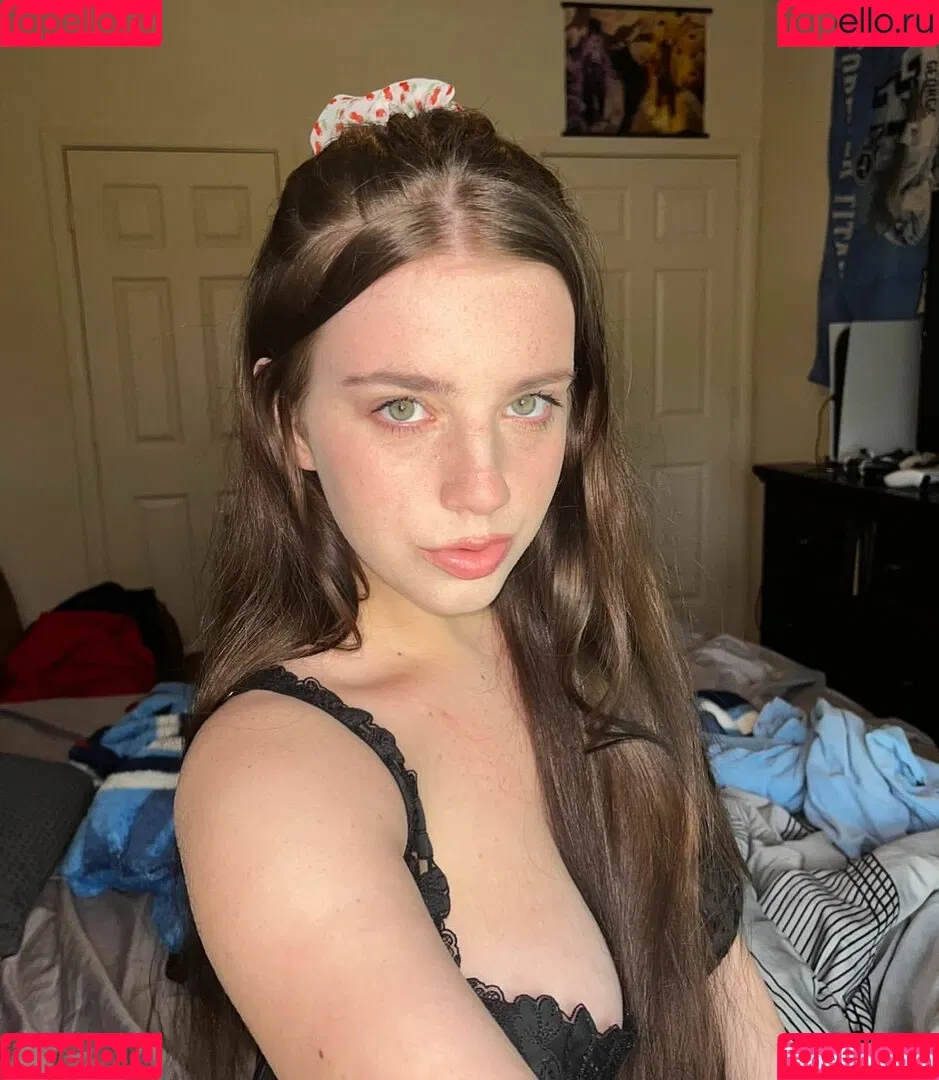 Haley Z Onlyfans Photo Gallery 