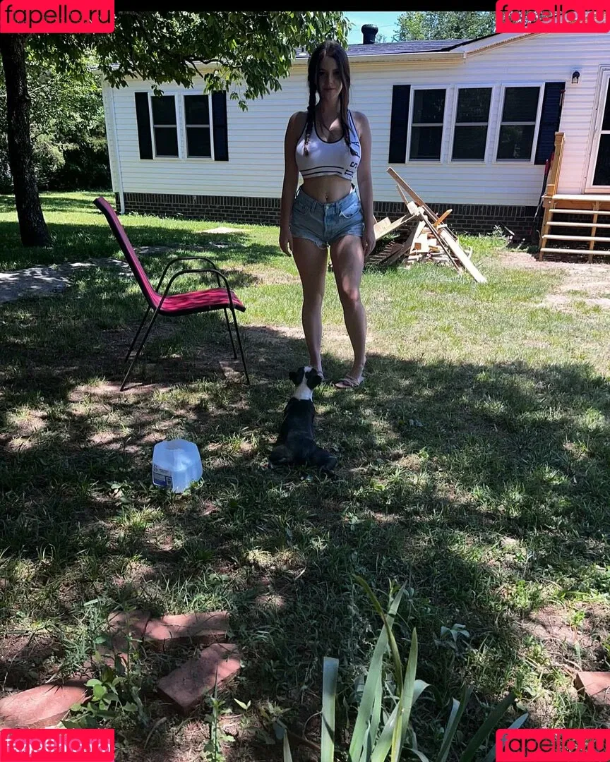 Haley Z Onlyfans Photo Gallery 