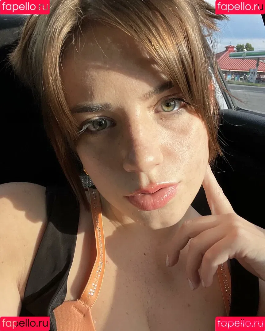 Haley Z Onlyfans Photo Gallery 