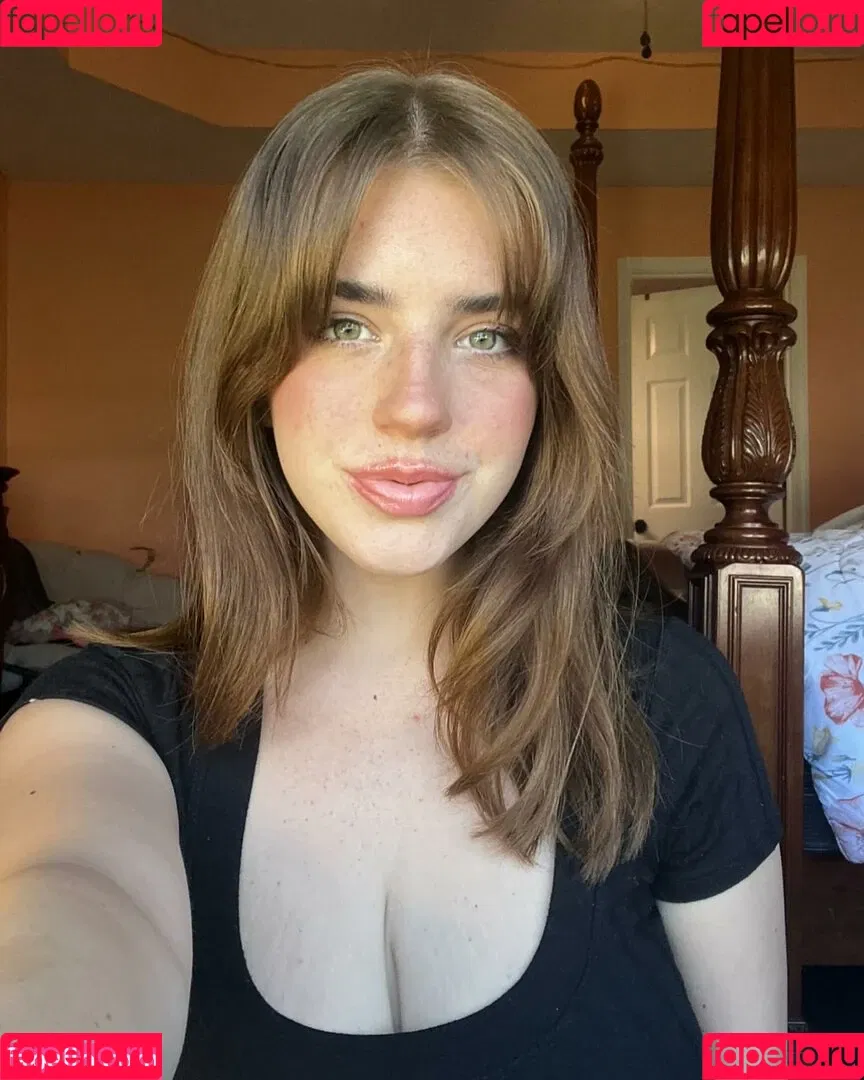 Haley Z Onlyfans Photo Gallery 