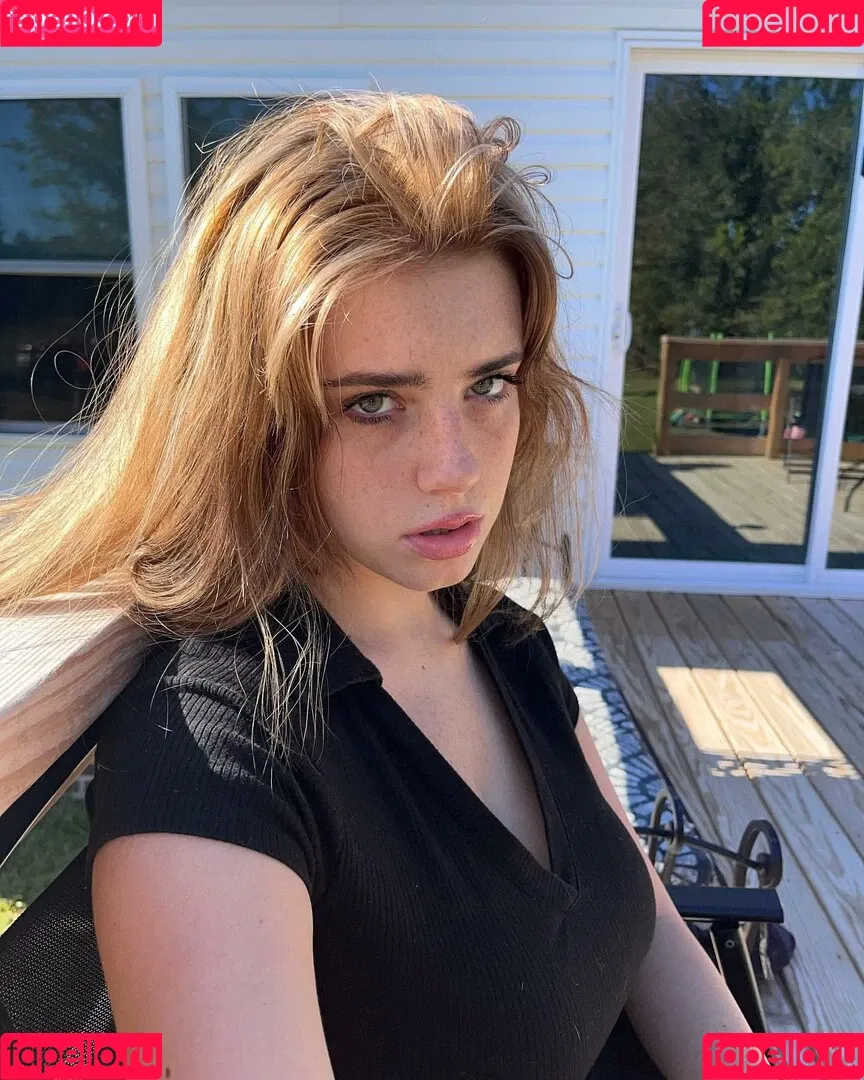 Haley Z Onlyfans Photo Gallery 