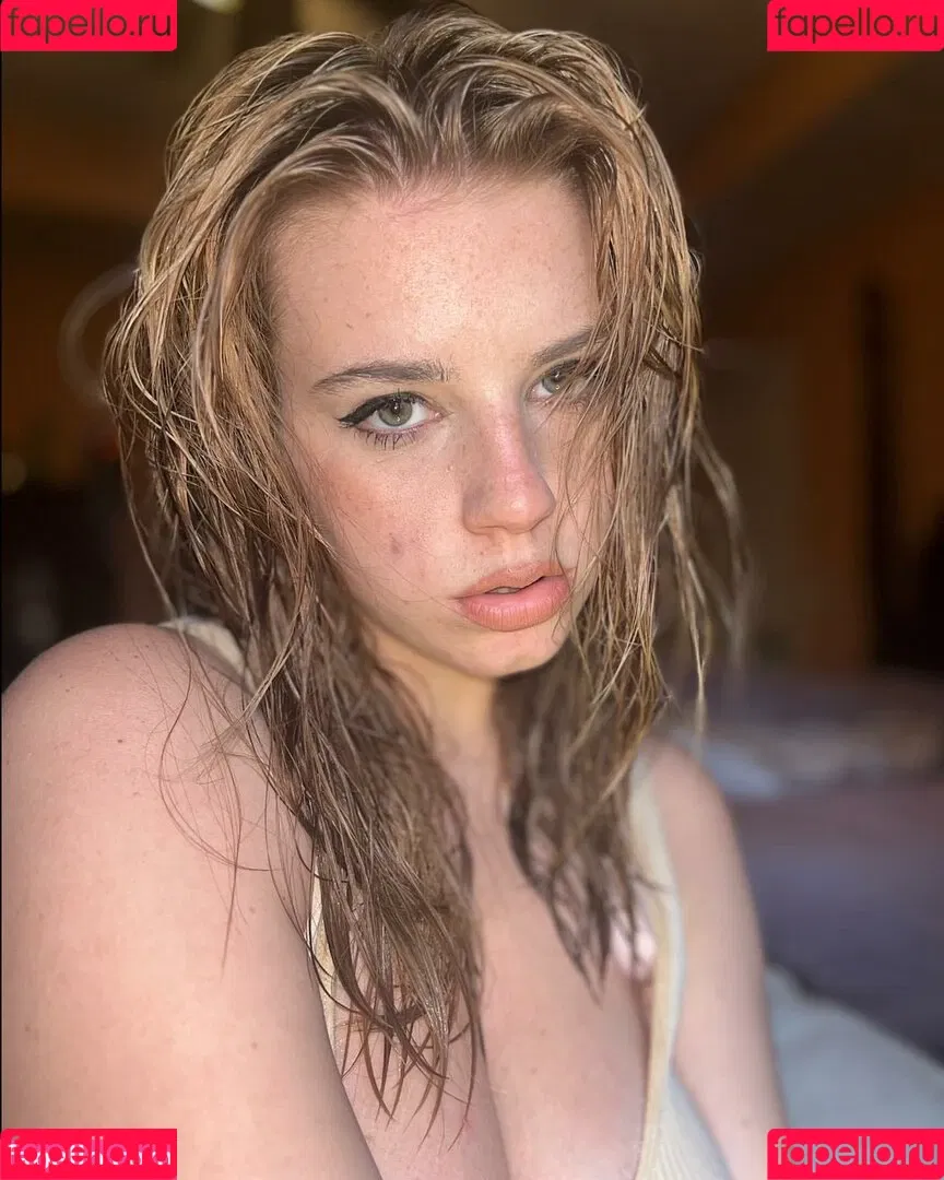 Haley Z Onlyfans Photo Gallery 