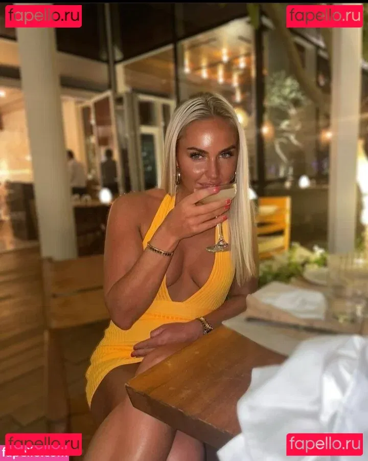 Haley Z Onlyfans Photo Gallery 