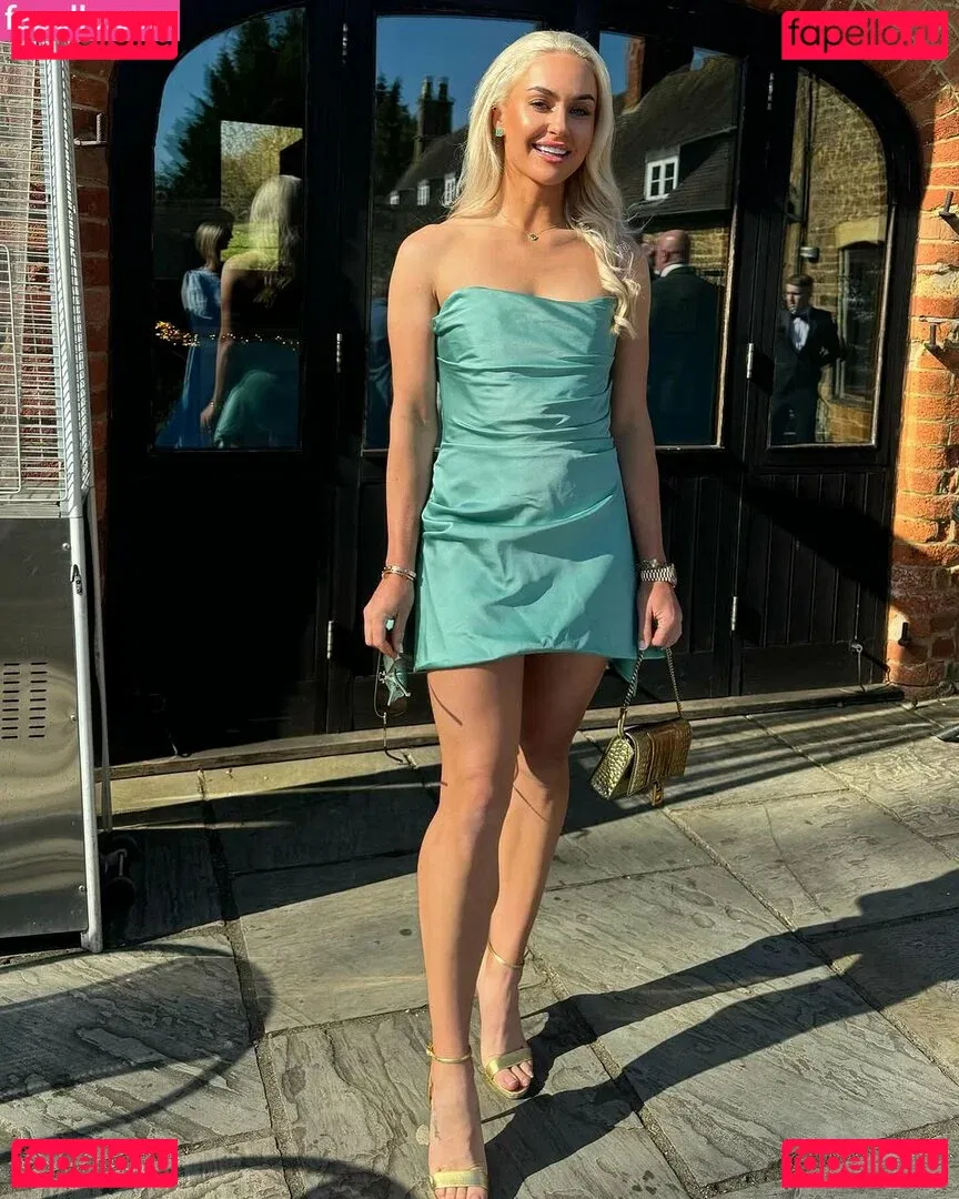 Haley Z Onlyfans Photo Gallery 