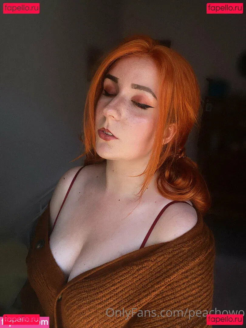 peachowo Onlyfans Photo Gallery 