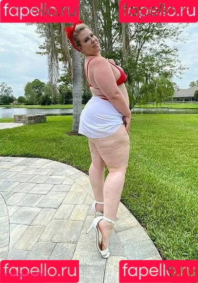 MzPoke Onlyfans Photo Gallery 