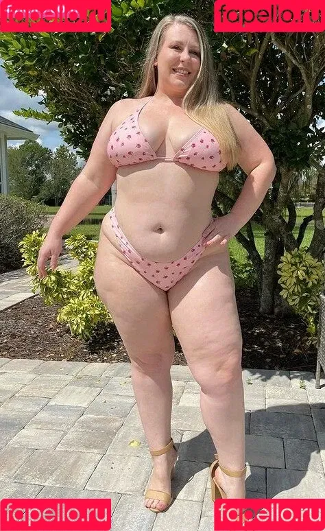 MzPoke Onlyfans Photo Gallery 