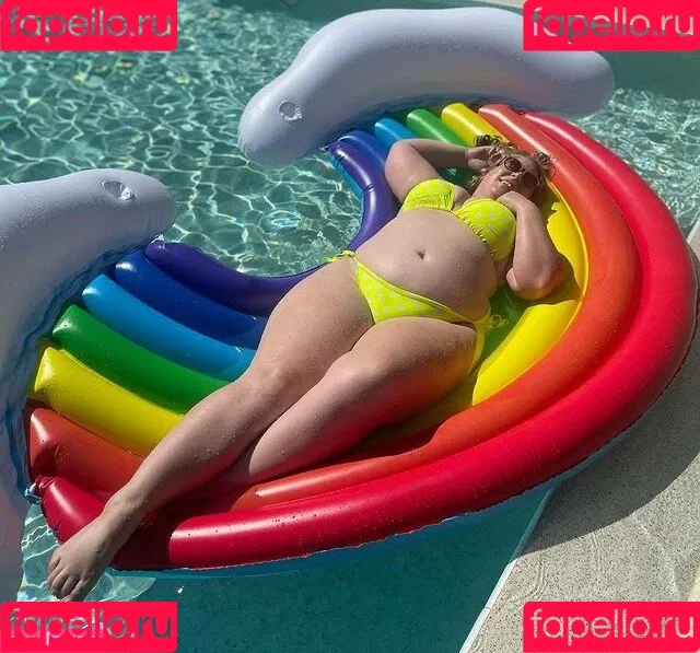 MzPoke Onlyfans Photo Gallery 