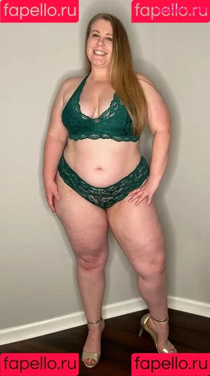 MzPoke Onlyfans Photo Gallery 
