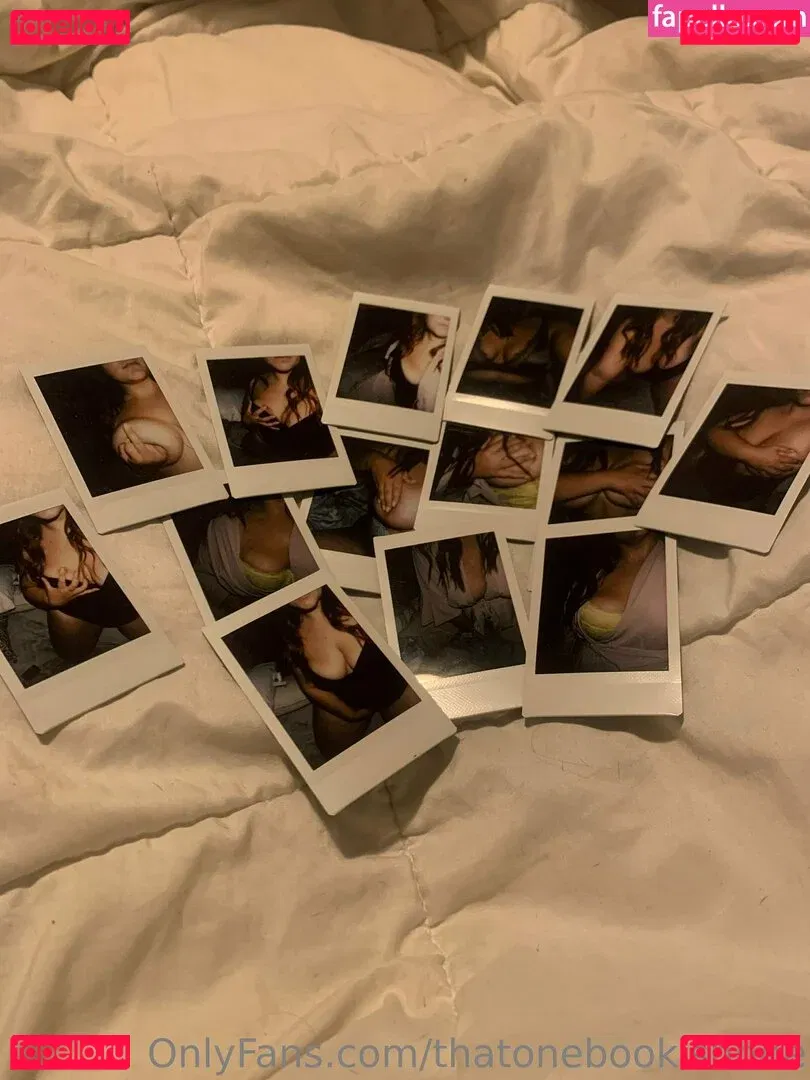 thebookishhoe Onlyfans Photo Gallery 