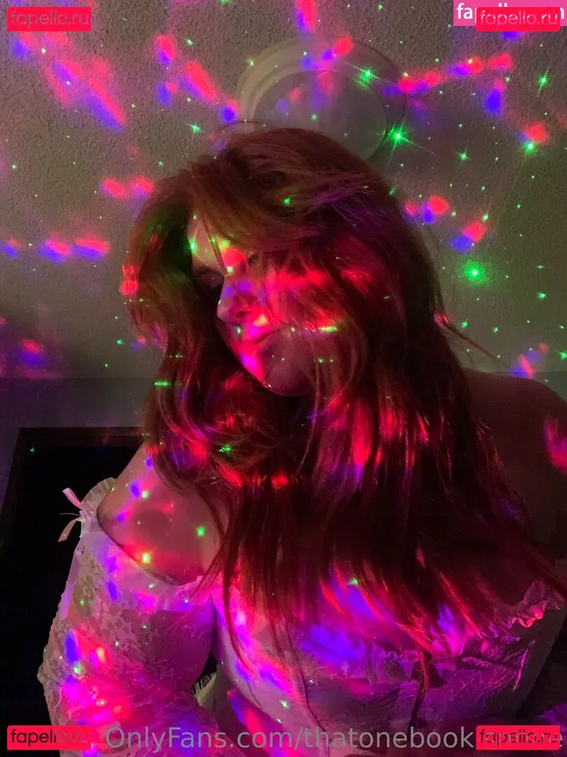 thebookishhoe Onlyfans Photo Gallery 