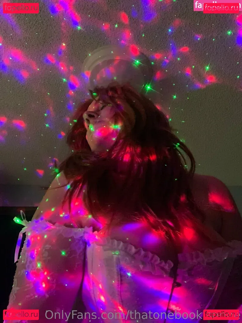 thebookishhoe Onlyfans Photo Gallery 