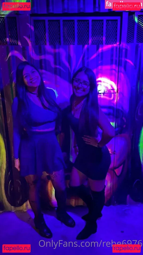 yitsitaxo Onlyfans Photo Gallery 