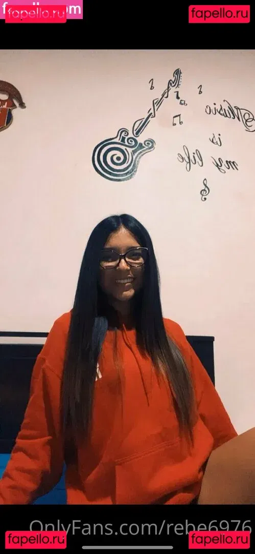 yitsitaxo Onlyfans Photo Gallery 