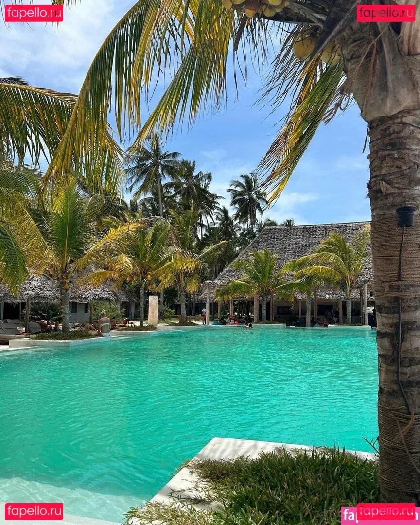 Lou Paul Onlyfans Photo Gallery 