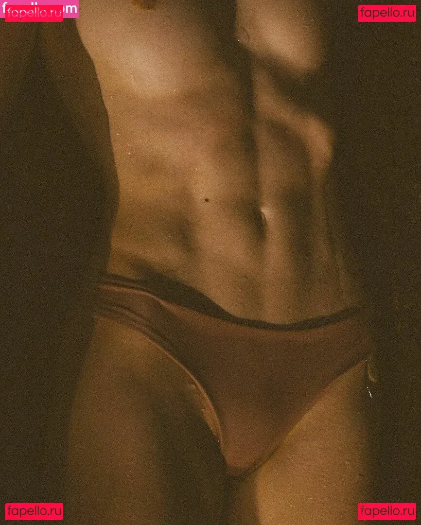 Niki Anson Onlyfans Photo Gallery 