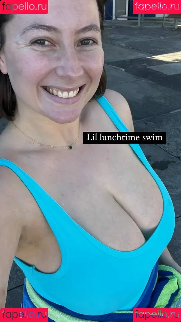 Bel Larcombe / Slice_of_salami_ Onlyfans Photo Gallery 
