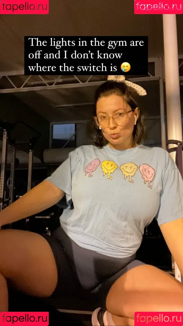 Bel Larcombe / Slice_of_salami_ Onlyfans Photo Gallery 