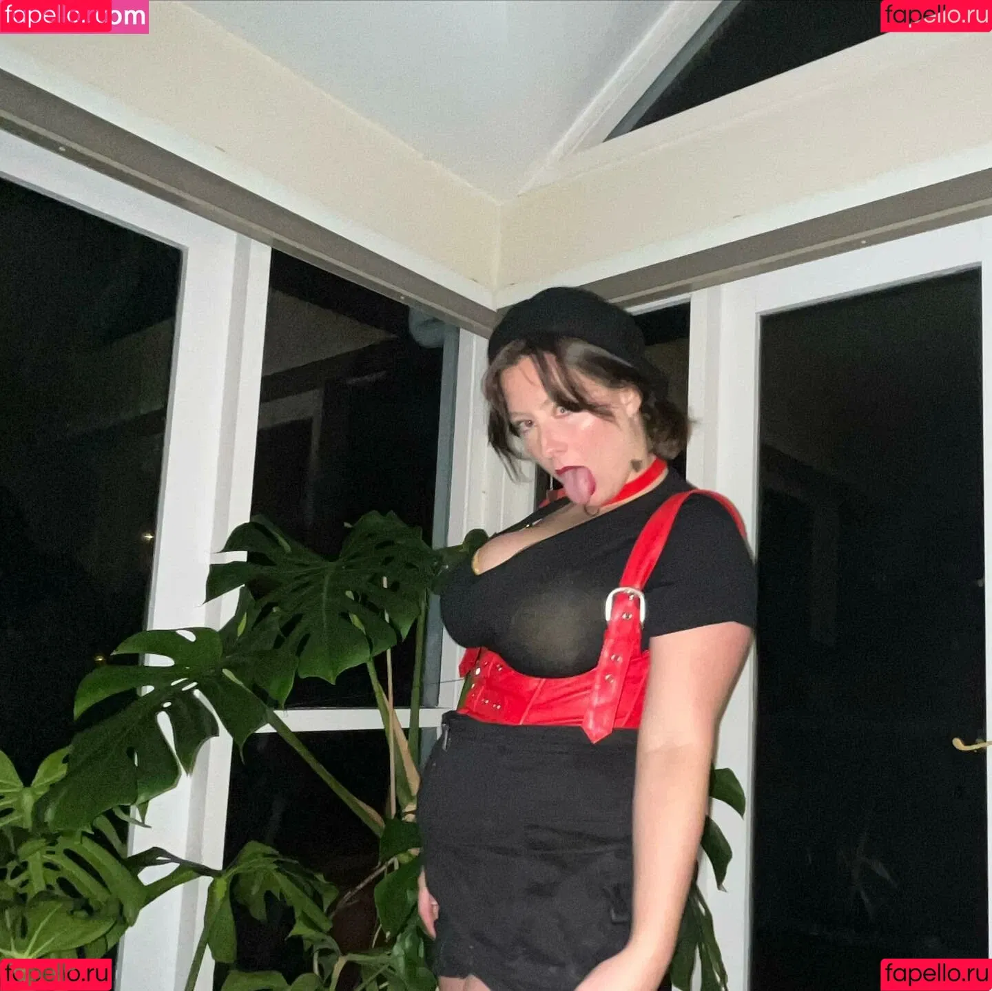 Bel Larcombe / Slice_of_salami_ Onlyfans Photo Gallery 