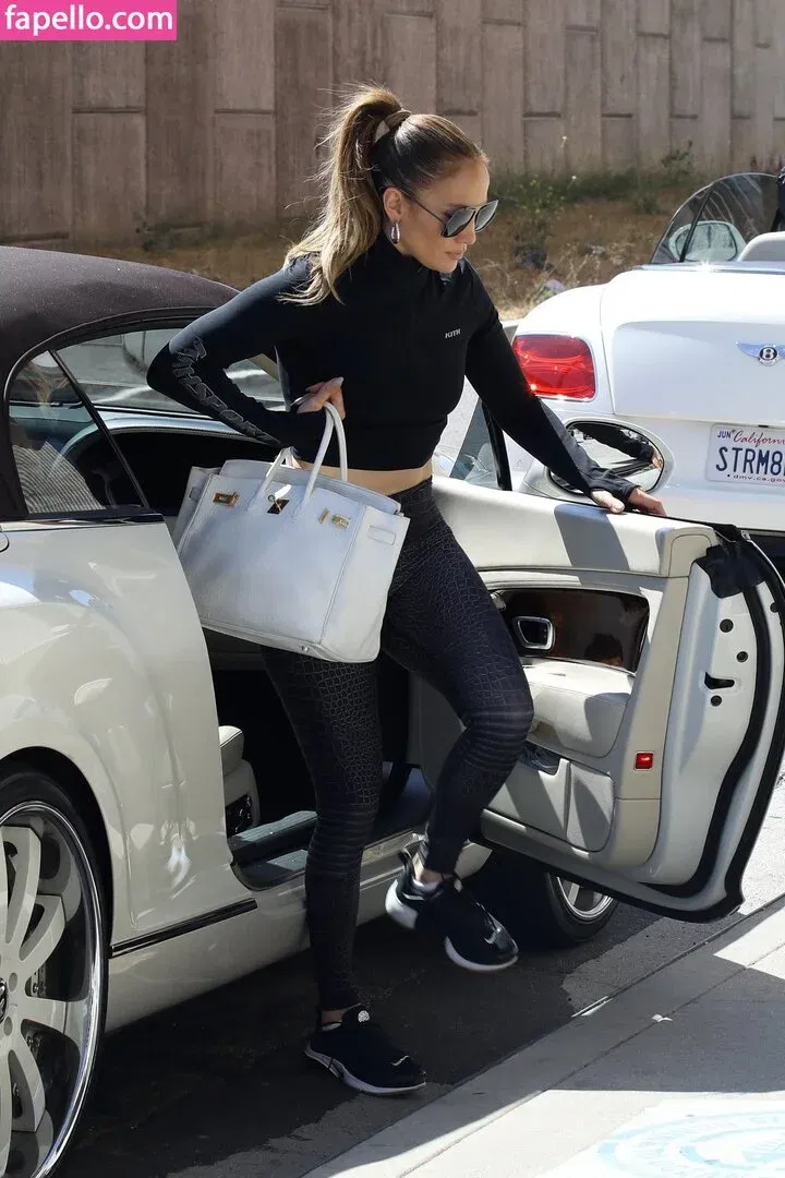 loveskyexo Onlyfans Photo Gallery 