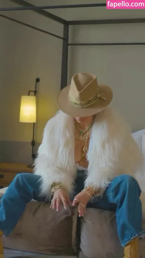 loveskyexo Onlyfans Photo Gallery 