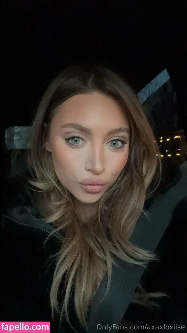 axaxloxiise Onlyfans Photo Gallery 