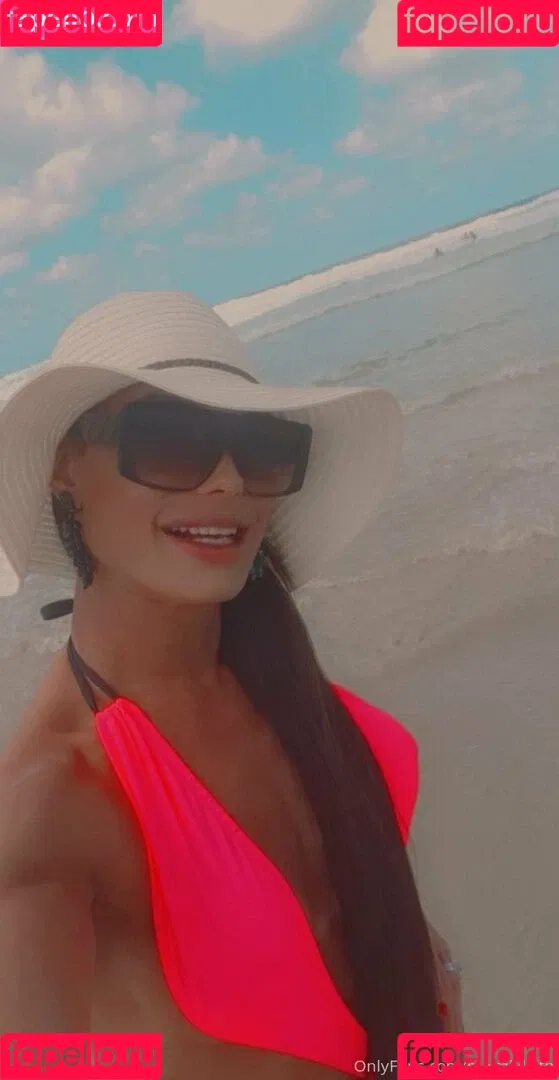 magalylilith Onlyfans Photo Gallery 