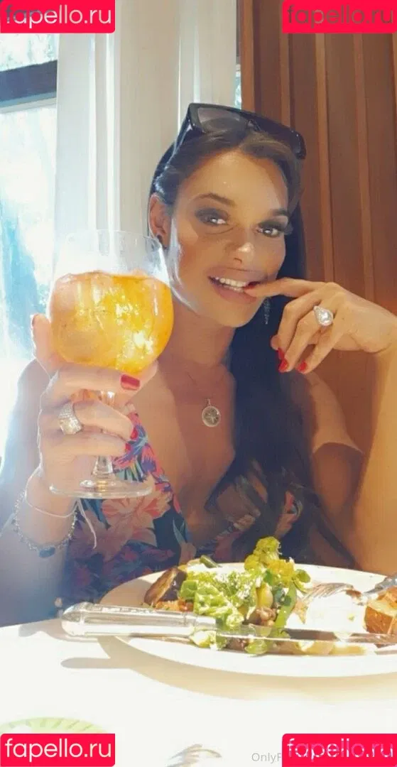 magalylilith Onlyfans Photo Gallery 
