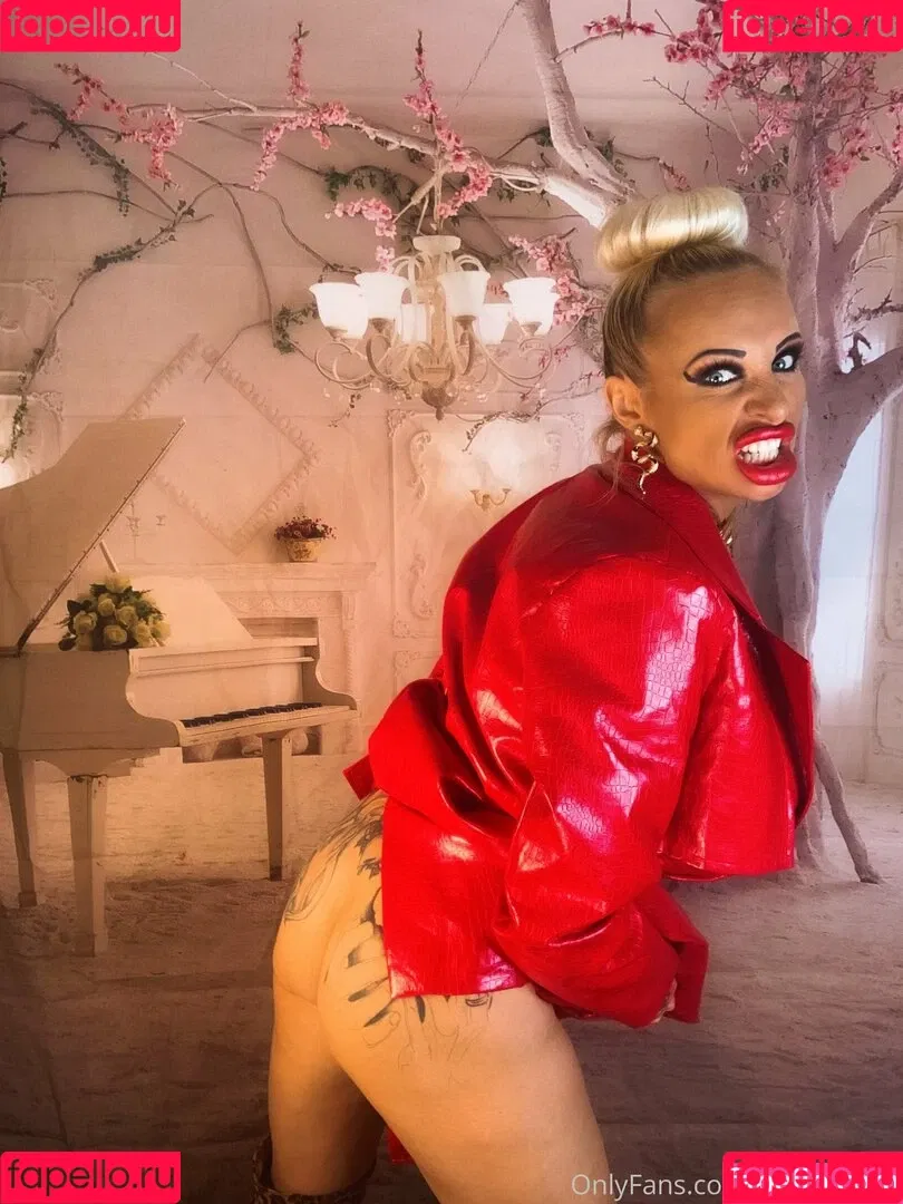 sophieaslut Onlyfans Photo Gallery 