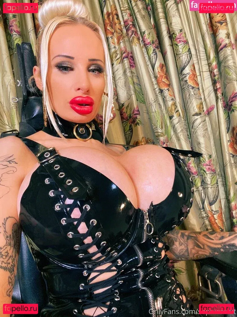 sophieaslut Onlyfans Photo Gallery 