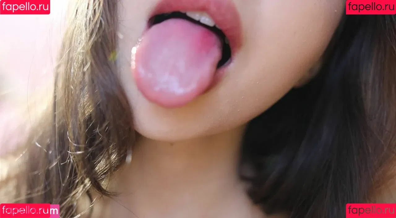 SensualCraveASMR Onlyfans Photo Gallery 