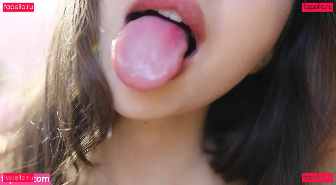 SensualCraveASMR Onlyfans Photo Gallery 