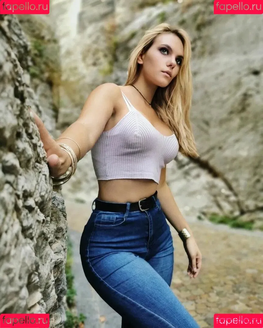 Kylliecosplay Onlyfans Photo Gallery 