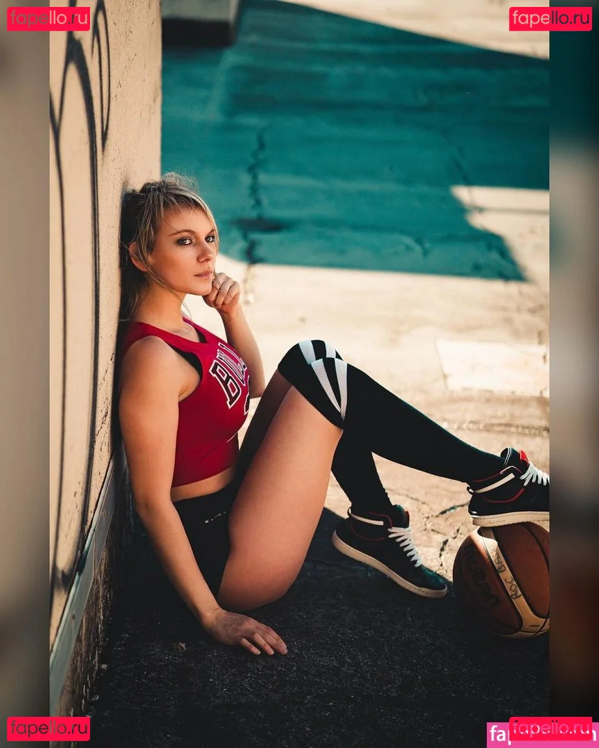 Kylliecosplay Onlyfans Photo Gallery 