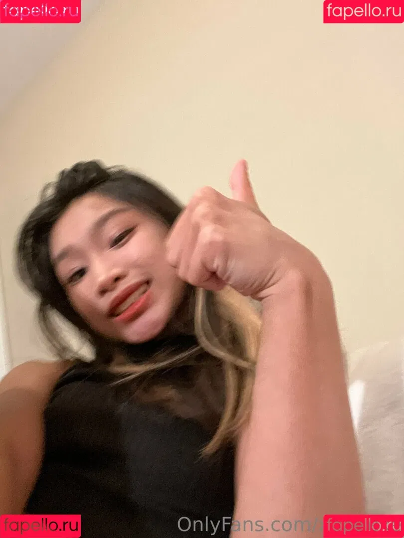 xoey.exe Onlyfans Photo Gallery 