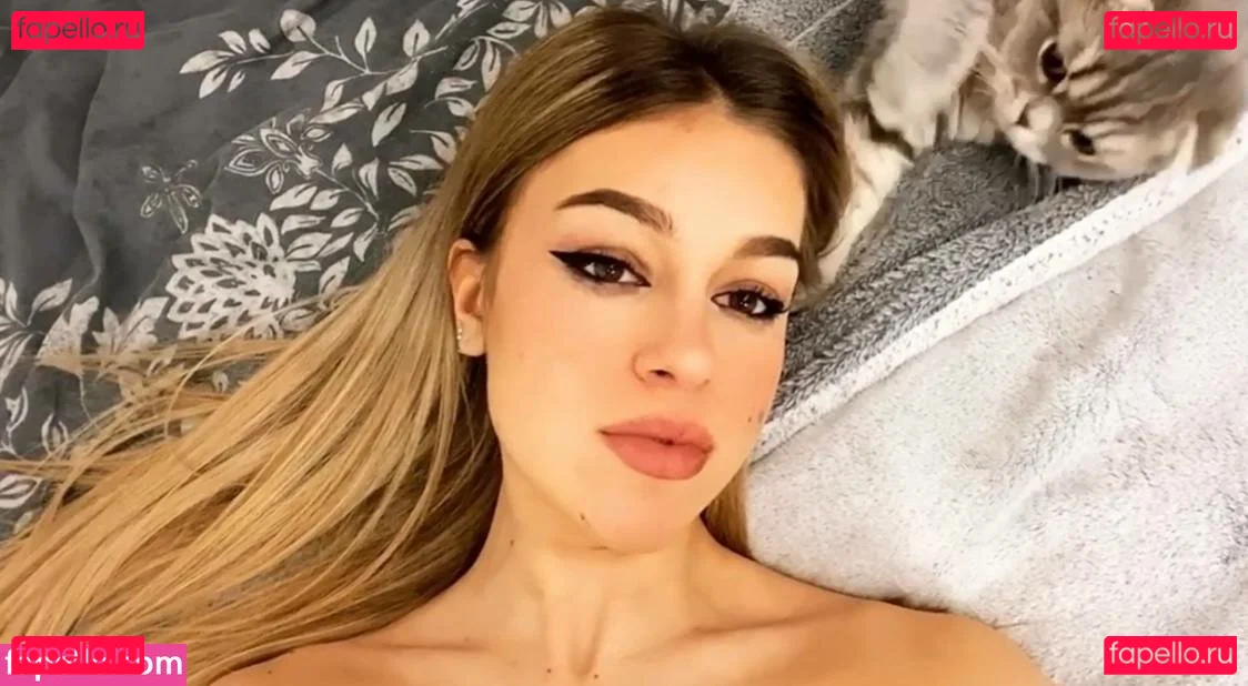 Arthemis Cuibari Onlyfans Photo Gallery 