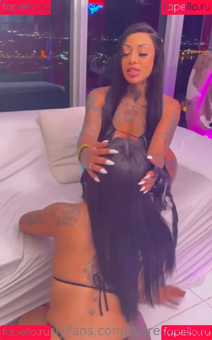 therealvickyy Onlyfans Photo Gallery 