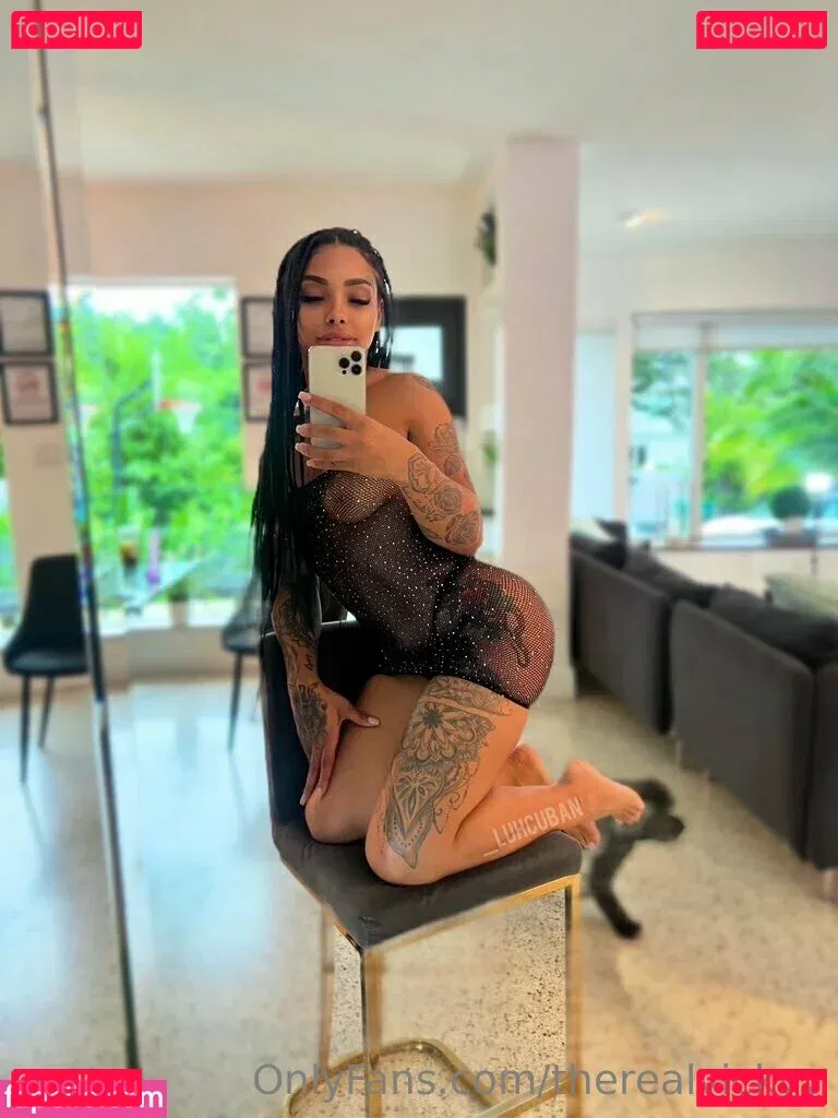 therealvickyy Onlyfans Photo Gallery 