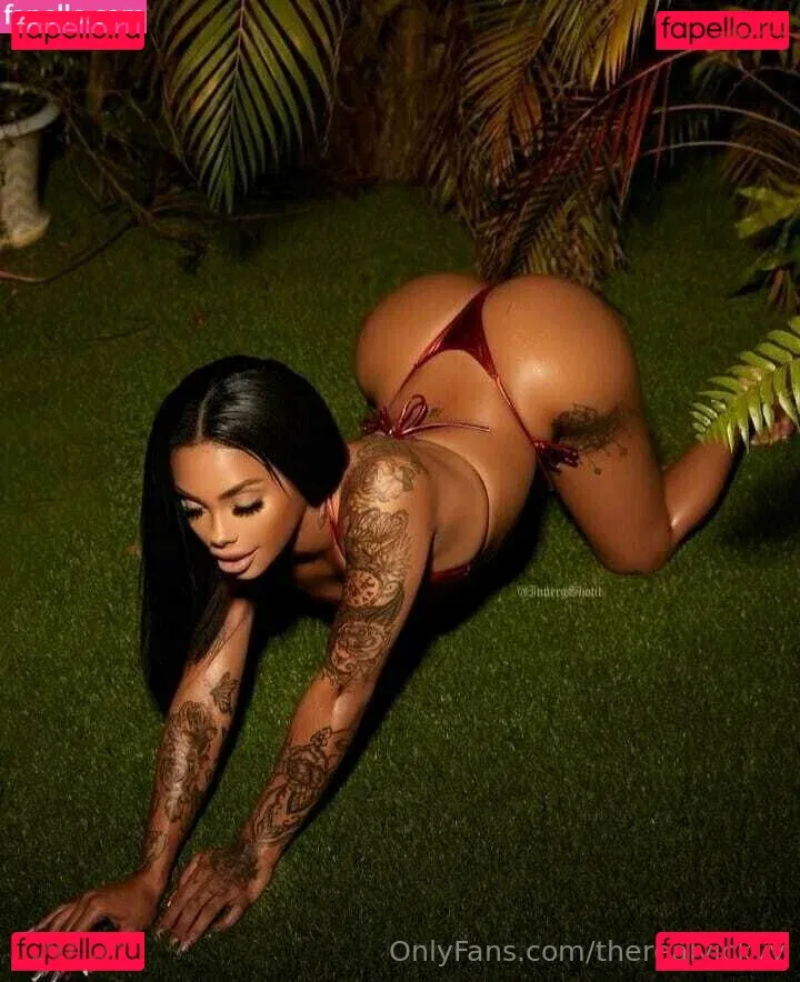 therealvickyy Onlyfans Photo Gallery 