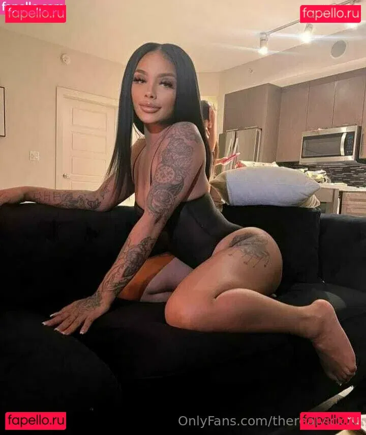 therealvickyy Onlyfans Photo Gallery 