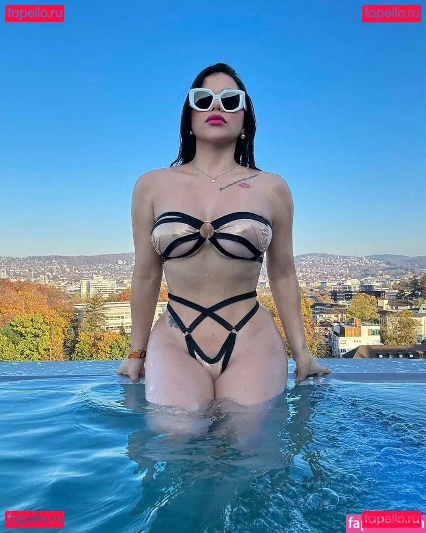 Leticia Lopes Onlyfans Photo Gallery 