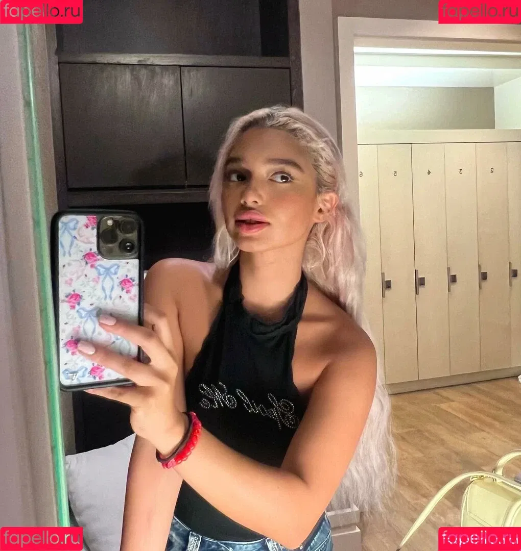 Sab Zada Onlyfans Photo Gallery 