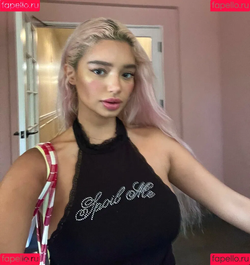 Sab Zada Onlyfans Photo Gallery 