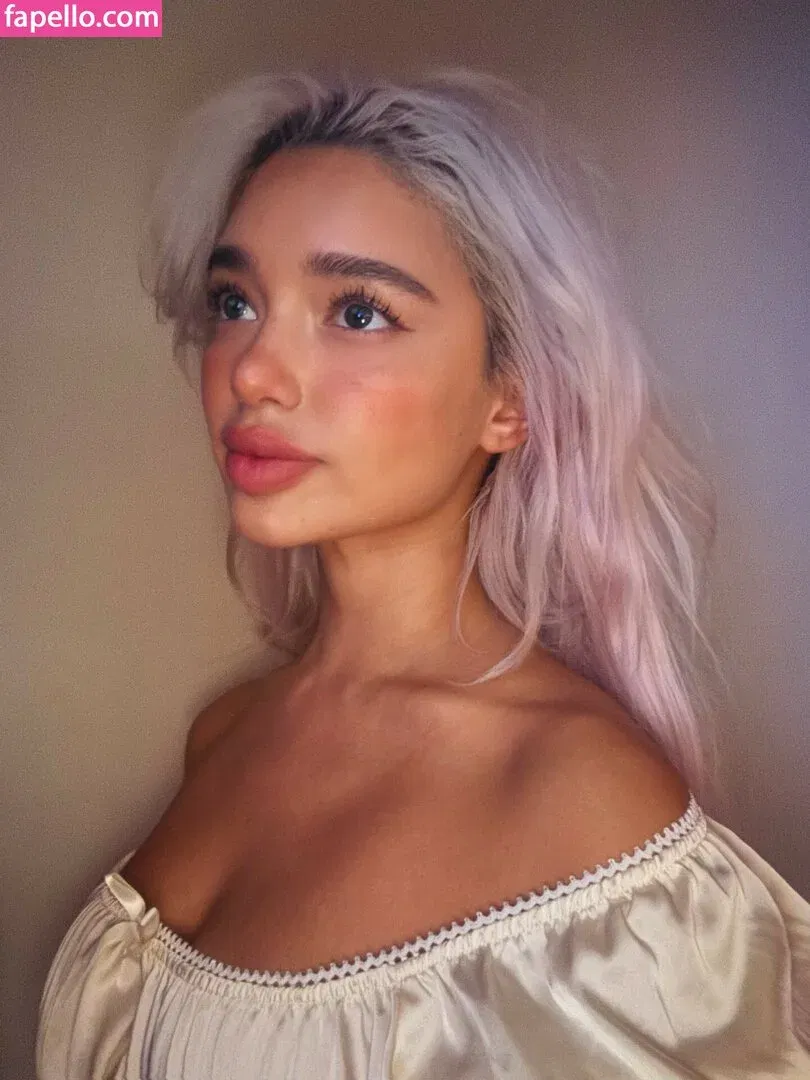 Sab Zada Onlyfans Photo Gallery 