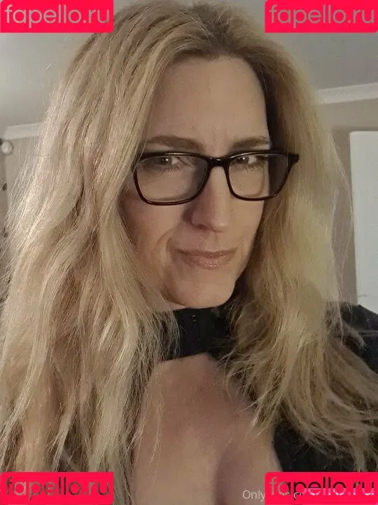 louisefabs Onlyfans Photo Gallery 